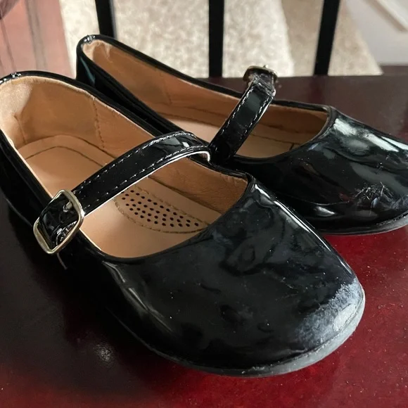 Shoes | Utopia Black Mary Jane Dress Shoes Toddler Sz 7 | Poshmark